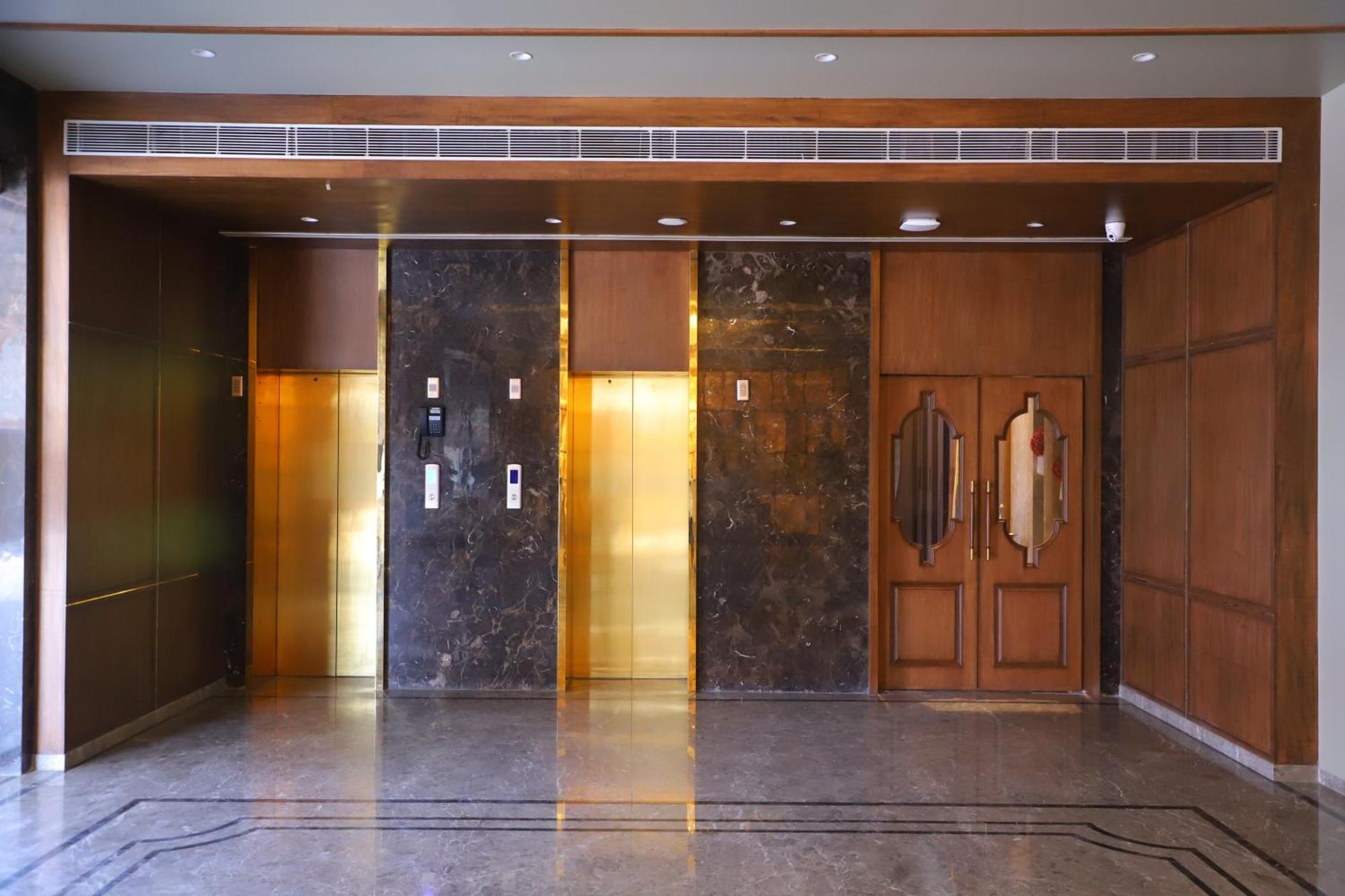 Le Vivanta Virar Exterior photo